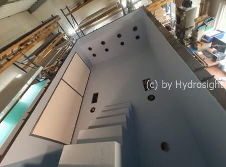 Fenster für ein Container-Schwimmbecken